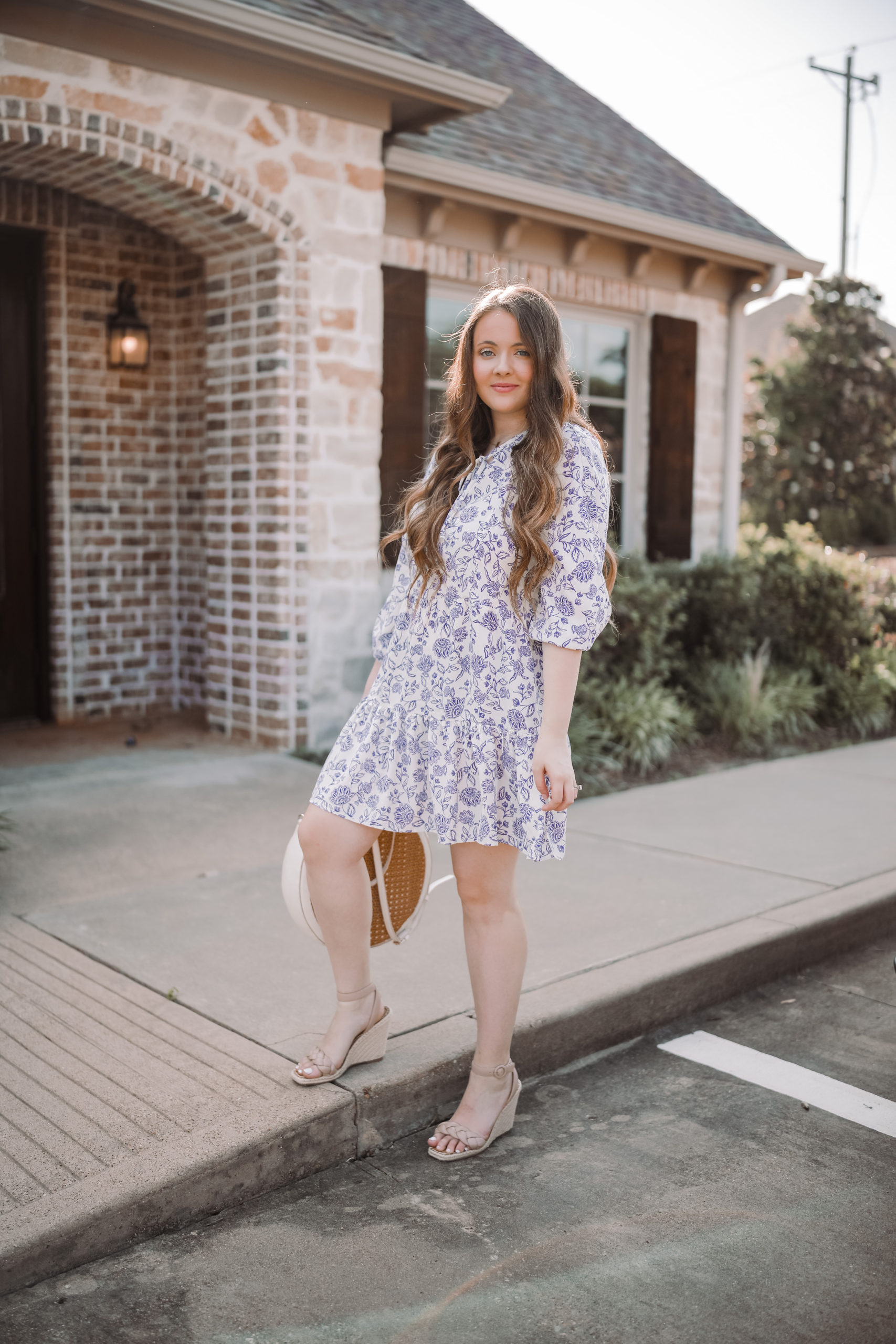 Dainty Floral Dress To Liven Up Your Summer Wardrobe